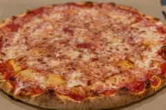 Carmines-Pizza-Kitchen-Cheese-002